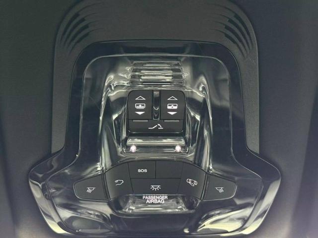 Photo of 2022 Gray Alfa Romeo Stelvio