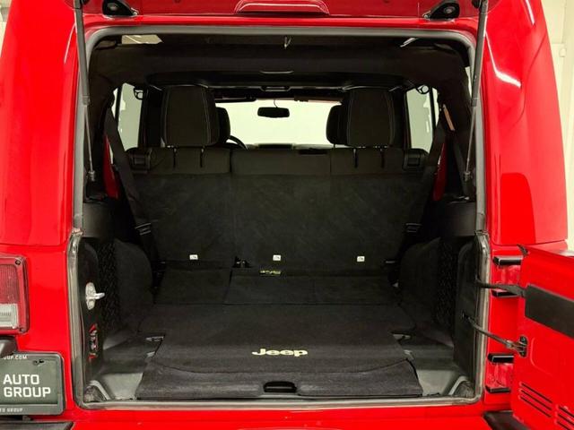 Photo of 2017 Red Jeep Wrangler Unlimited