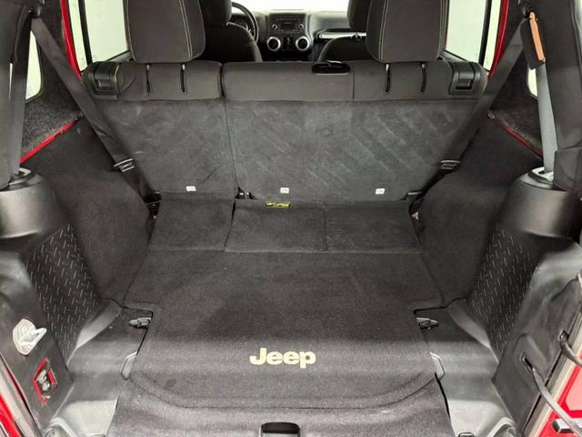 Photo of 2017 Red Jeep Wrangler Unlimited