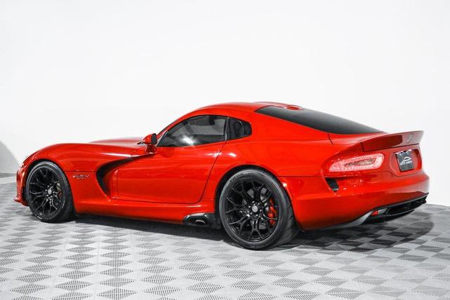 Photo of 2015 Adrenaline Red Dodge Viper