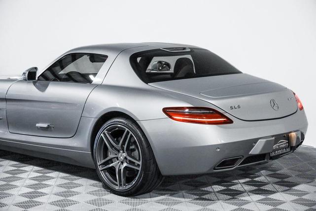 Photo of 2011 Silver Mercedes-Benz SLS AMG