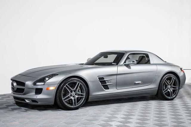 Photo of 2011 Silver Mercedes-Benz SLS AMG