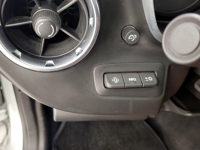 Photo of 2017 Silver Chevrolet Camaro