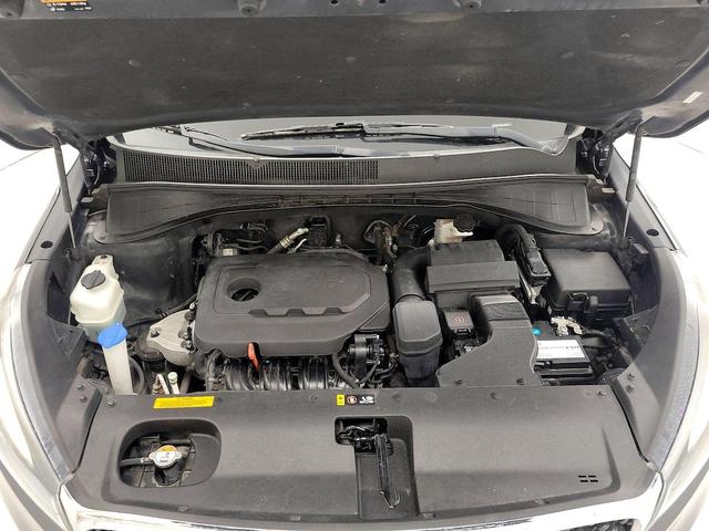 Photo of 2017 Gray Kia Sorento