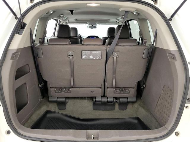 Photo of 2017 White Honda Odyssey