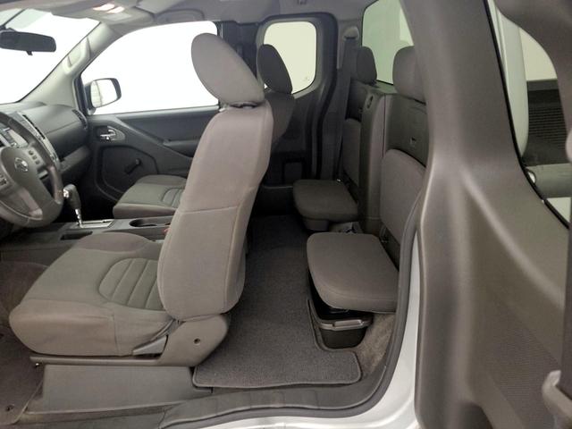 Photo of 2018 Silver Nissan Frontier