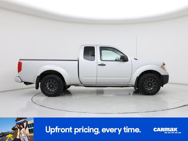 Photo of 2018 Silver Nissan Frontier