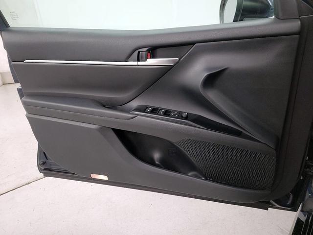 Photo of 2019 Blue Toyota Camry