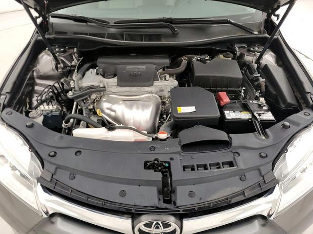 Photo of 2016 Tan Toyota Camry