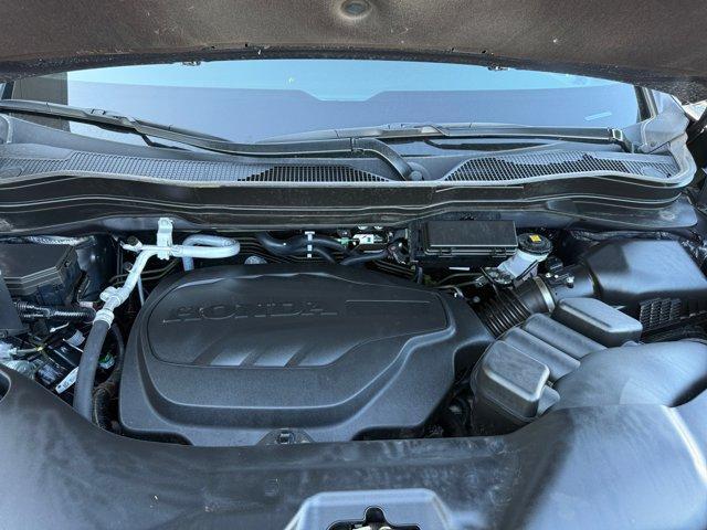 Photo of 2024 Modern Steel Metallic Honda Ridgeline