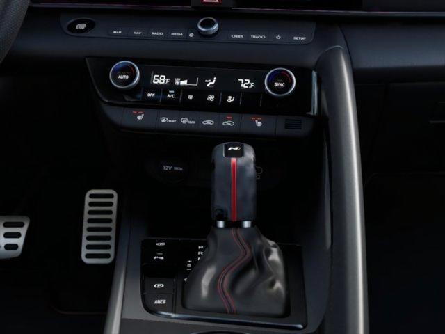 Photo of 2025 Metal Hyundai ELANTRA