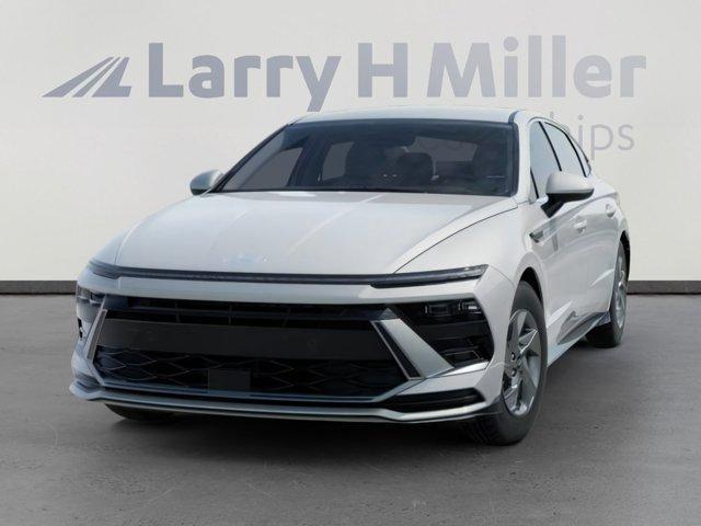 Photo of 2026 White Hyundai SONATA