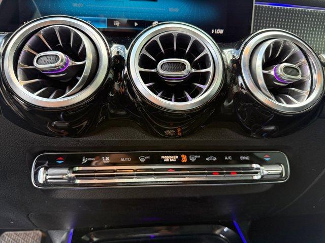 Photo of 2020 Cosmos Black Metallic Mercedes-Benz GLB 250