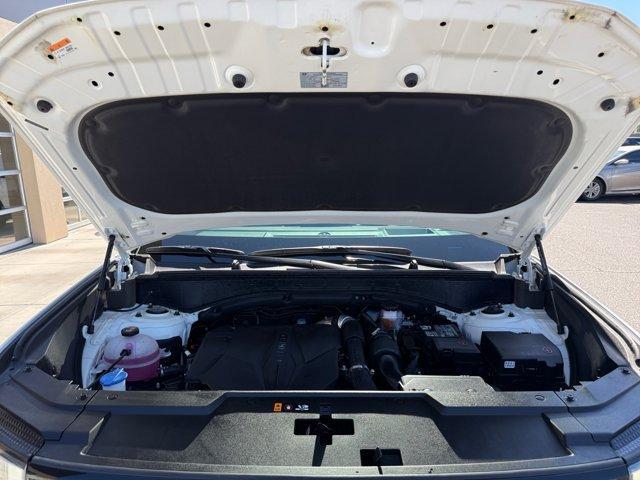 Photo of 2024 White Hyundai SANTA FE