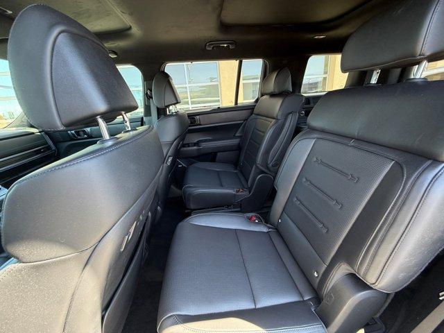 Photo of 2024 White Hyundai SANTA FE
