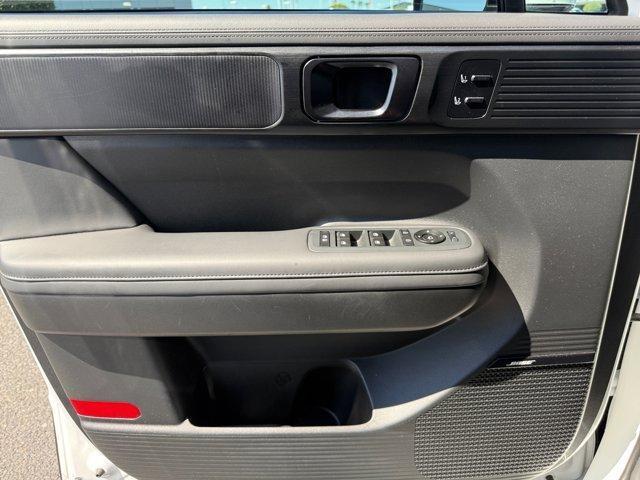 Photo of 2024 White Hyundai SANTA FE