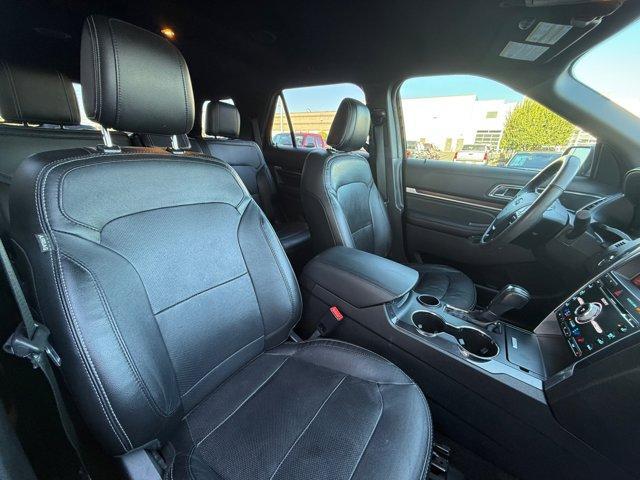 Photo of 2018 Magnetic Metallic Ford Explorer
