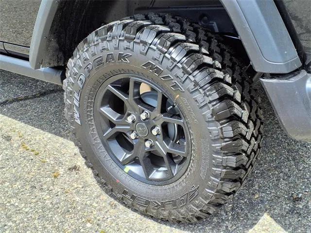 Photo of 2025 Black Clearcoat Jeep Wrangler