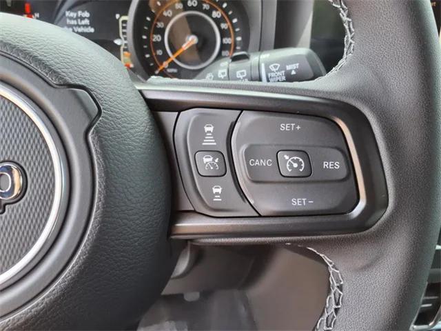 Photo of 2025 Black Clearcoat Jeep Wrangler