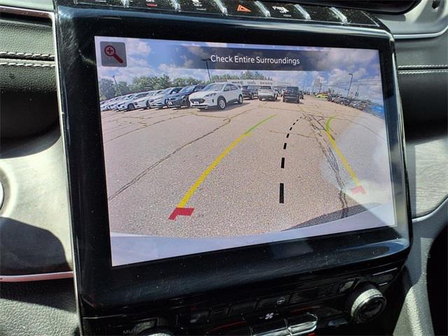 Photo of 2023 Bright White Clearcoat Jeep Grand Cherokee