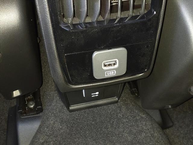 Photo of 2025 Red Hot Pearlcoat Jeep Compass
