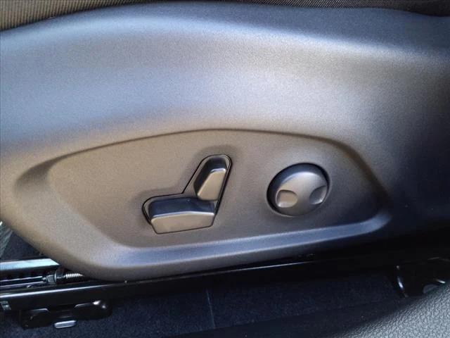 Photo of 2025 Red Hot Pearlcoat Jeep Compass