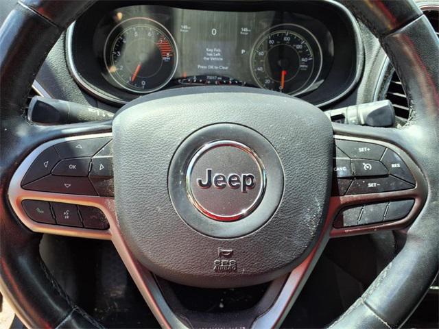 Photo of 2020 Slate Blue Pearlcoat Jeep Cherokee