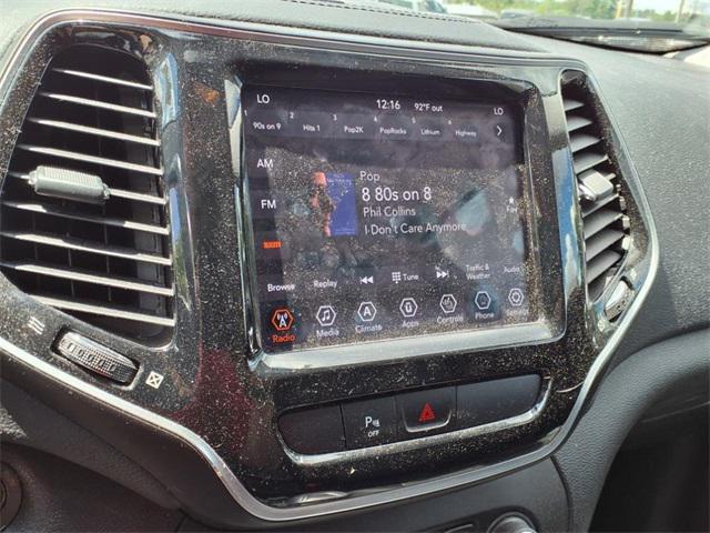 Photo of 2020 Slate Blue Pearlcoat Jeep Cherokee