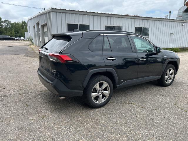 Photo of 2021 Midnight Black Metallic Toyota RAV4 Hybrid