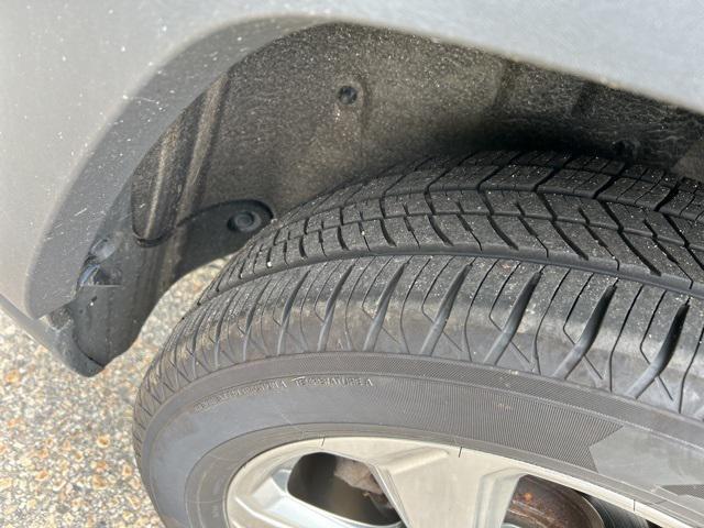 Photo of 2021 Midnight Black Metallic Toyota RAV4 Hybrid