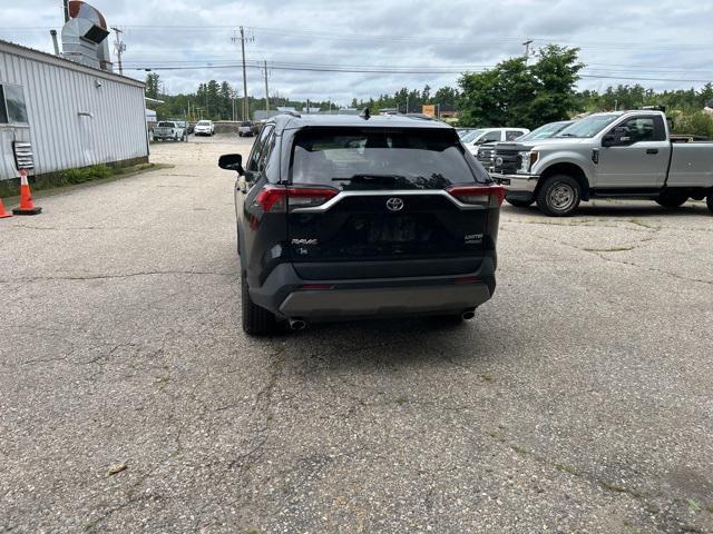 Photo of 2021 Midnight Black Metallic Toyota RAV4 Hybrid