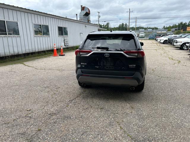 Photo of 2021 Midnight Black Metallic Toyota RAV4 Hybrid