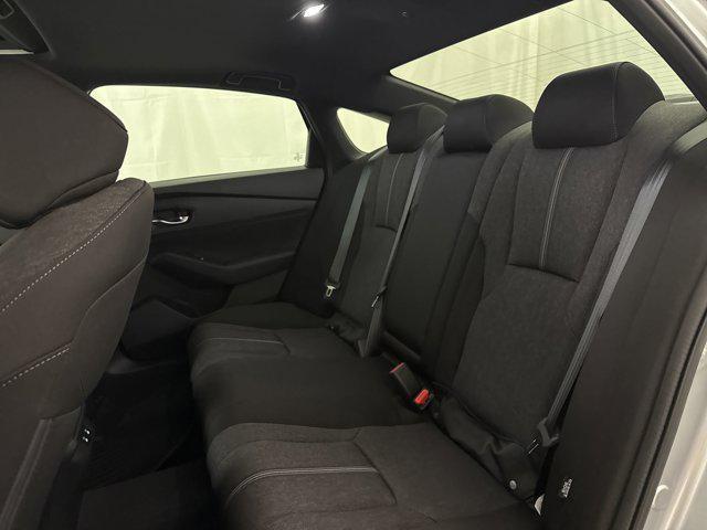 Photo of 2025 Solar Silver Metallic Honda Accord Hybrid