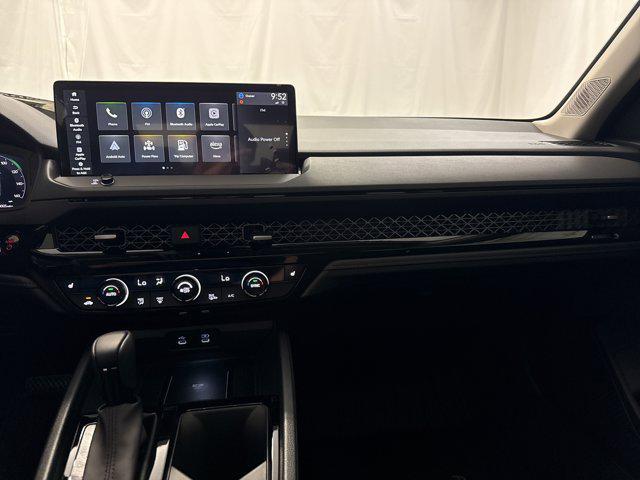 Photo of 2025 Crystal Black Pearl Honda Accord Hybrid