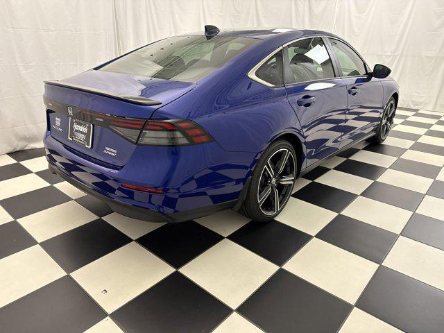 Photo of 2025 Still Night Pearl Honda Accord Hybrid