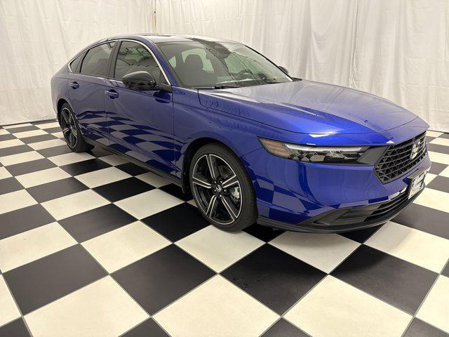 Photo of 2025 Still Night Pearl Honda Accord Hybrid