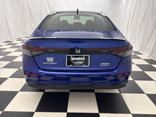 Photo of 2025 Still Night Pearl Honda Accord Hybrid