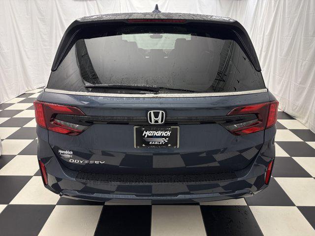 Photo of 2026 Smoke Blue Pearl Honda Odyssey