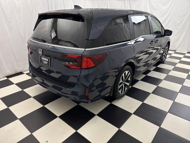 Photo of 2026 Smoke Blue Pearl Honda Odyssey