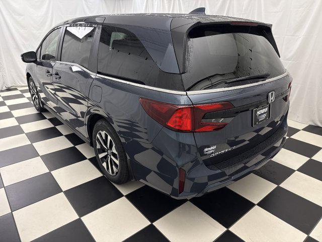 Photo of 2026 Smoke Blue Pearl Honda Odyssey