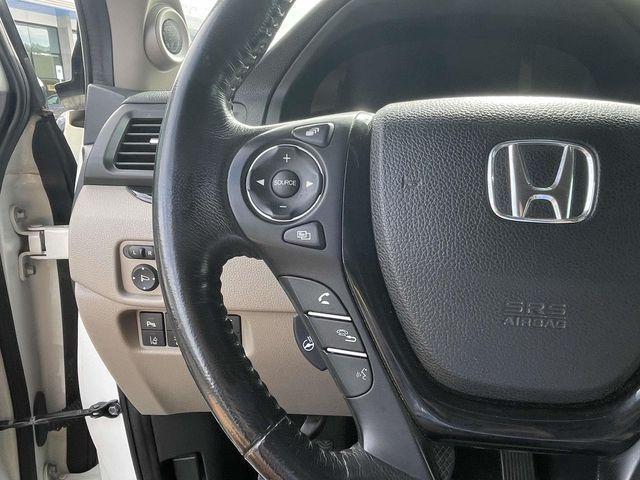 Photo of 2019 Platinum White Honda Ridgeline