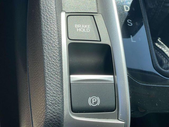 Photo of 2018 Taffeta White Honda Civic