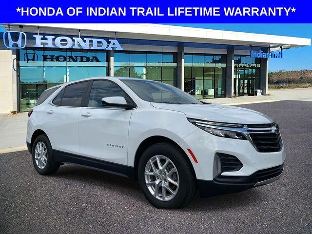 Photo of 2022 Summit White Chevrolet Equinox