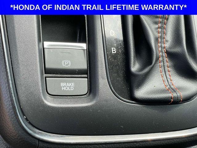 Photo of 2025 Urban Gray Pearl Honda CR-V Hybrid