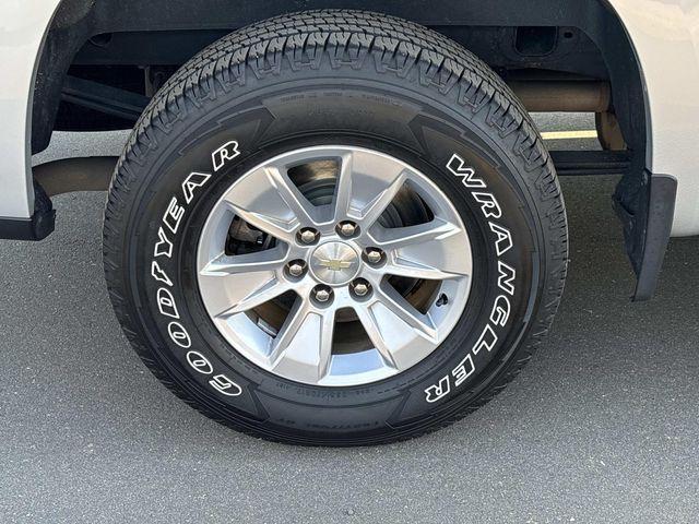Photo of 2019 Silver Ice Metallic Chevrolet Silverado 1500