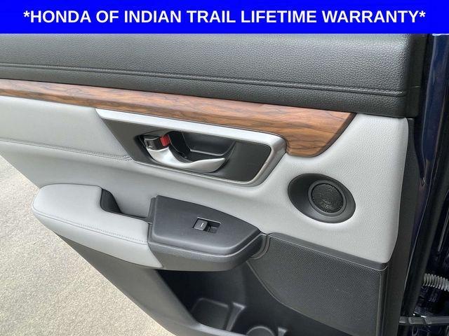 Photo of 2022 Obsidian Blue Pearl Honda CR-V Hybrid
