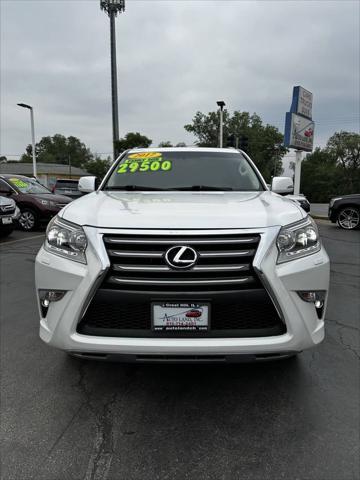 Photo of 2017 White Lexus GX 460