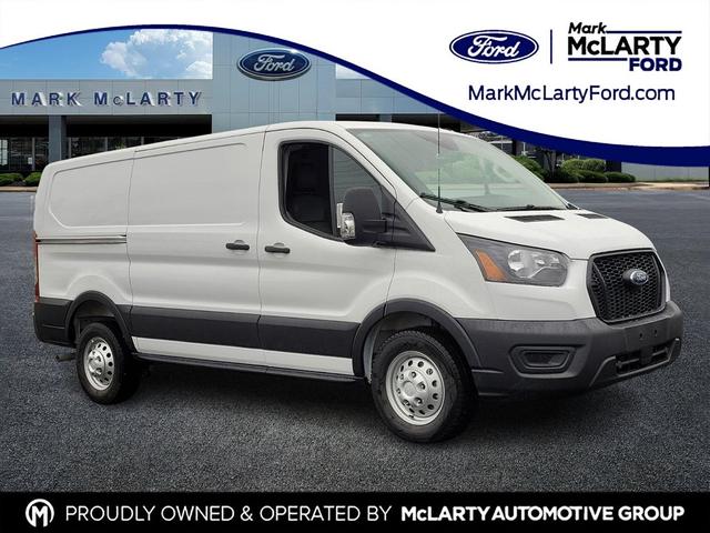 Photo of 2025 Oxford White Ford Transit-250
