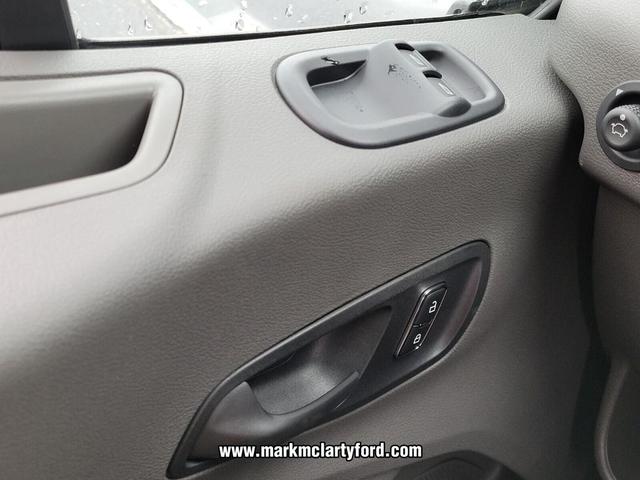 Photo of 2025 Oxford White Ford Transit-250