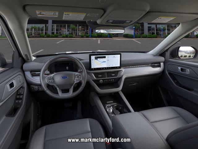 Photo of 2025 VAPOR BLUE Ford Explorer